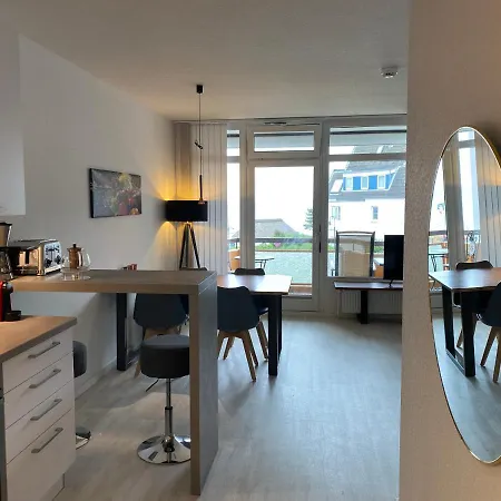 Berliner Hof 3-Zi-Wohnung mit Meerblick und Strandlage an der Promenade Scharbeutz Exterior foto